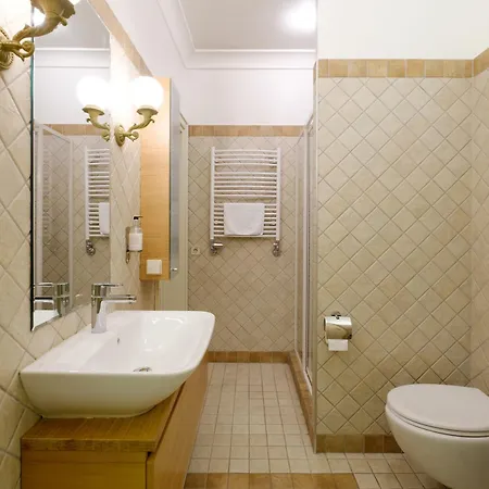 Hotel Metropolis 3*