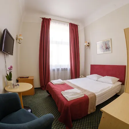 Hotel Metropolis 3*