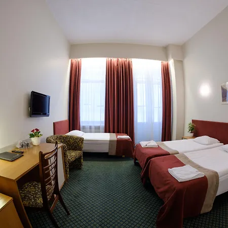 Metropolis 3*