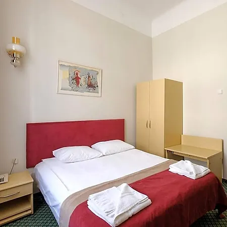 Hotel Metropolis 3*