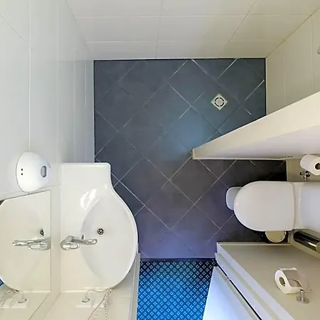 Metropolis 3*