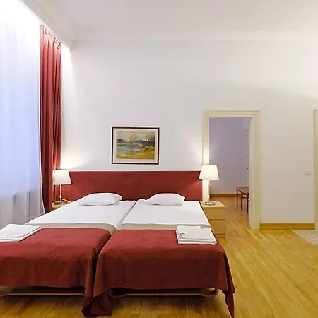 Hotel Metropolis 3*