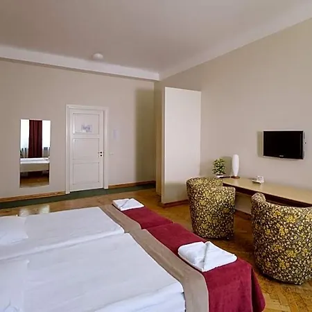 Hotel Metropolis