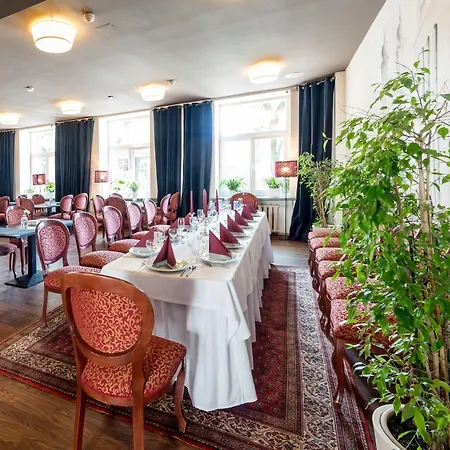 Hotel Metropolis 3*