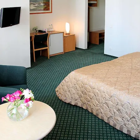 Hotel Metropolis
