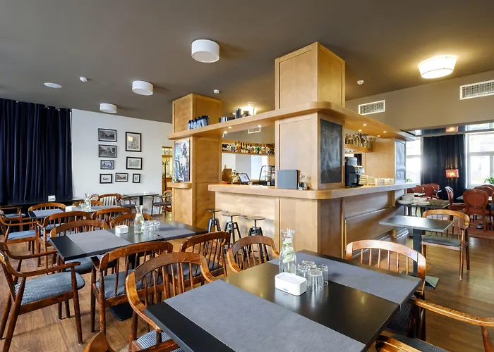 Metropolis Ξενοδοχείο